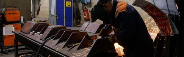 Töösuhete arv langes pea kõigis töötleva tööstuse harudes