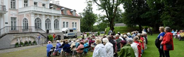 FOTOD:  Türi valla eakad pidasid kokkutulekut