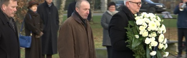 Reporter: Leinapäeva mälestusüritus Maarjamäe Saksa sõdurikalmistul