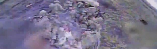 VIDEO | Ühe tillukese drooni õnnestunud tabamus võttis Ukrainas korraga rajalt maha 11 okupanti