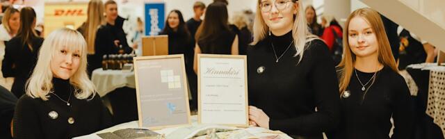 Kaubamajas on laupäeval õpilasfirmade jõululaat