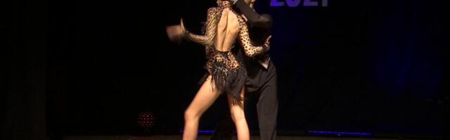 Reporter: Võistlustantsijate pidulikul galal jagati välja üle 200 karika