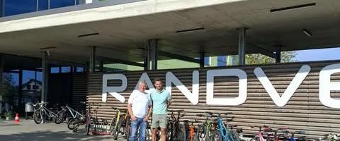 Endine tippodaviskaja Magnus Kirt kohtus Randvere kooli õpilastega