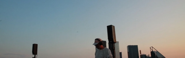 R2 ja Menu esitlevad: NOËP raadiomaja katusel