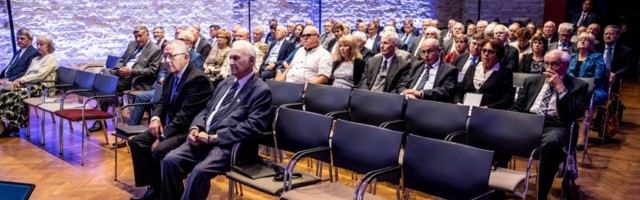Tiit Made dramaatilisest augustist: vene saadikud olid väga õhku täis, eestlaste hulgas läksid seisukohad radikaalselt lahku