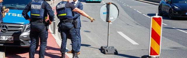 FOTOD ja VIDEO | Abilinnapea Pärtel-Peeter Pere hurjutas lahtist kanalisatsiooniauku valvanud politseinikke