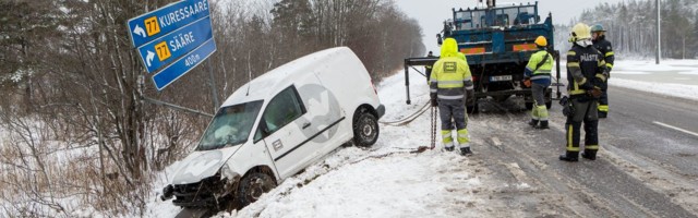 Lumetorm tõi kaasa liiklusõnnetusi ja elektrikatkestusi