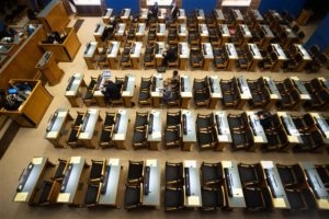 Hakkame, mehed, töötama!