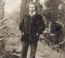 Esimesed tibusammud antiimperialismi poole