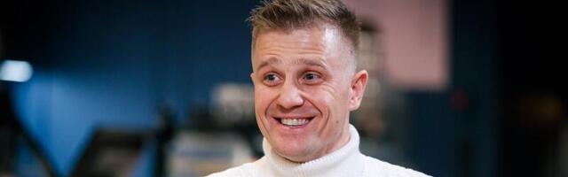 FOTO | „Musipildid mulle meeldivad.“ Joel Ostrat jagas kallimaga kuuma suudlust