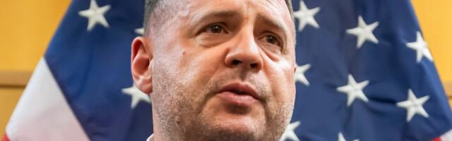 Jermak: nii kaua, kuni Zelenskõi on president, territooriumi ei loovutata