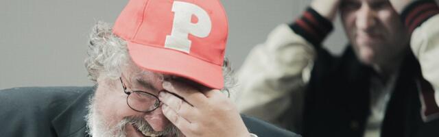 ARVUSTUS | Aga kus on lehm? Juhan Ulfsaki uus lavastus „Juulikuu lumi“ tekitab tõsist kimbatust