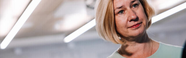 Kell 21.40 "Esimeses stuudios" Lavly Perling