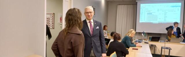 Ministri kauane elukaaslane naasis pärast lühikest kaitseväekarjääri poliitikasse