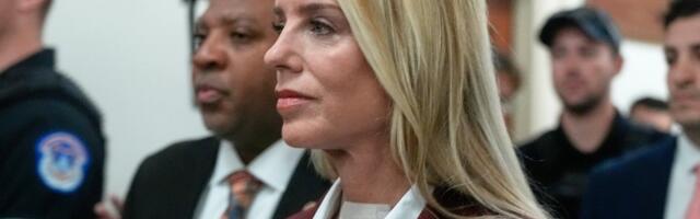 USA endine justiitsminister tunnistas, et Epsteini toimikute avalikustamisel tehti toimetamisvigu