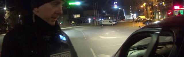 Reporter: Tartu politseinike üllatasid autodega köievedu teinud roolijoodikud