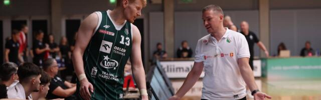 DELFI FOTOD | USA leegionär tegi supermängu ja Tass möllas lauas. Varssavi Legia viskas Tartu Ülikoolile 100 punkti