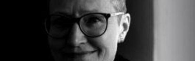 Pealelend  – Anne Rudanovski,  Pallase kunstikõrgkooli skulptuuri­osakonna juhataja