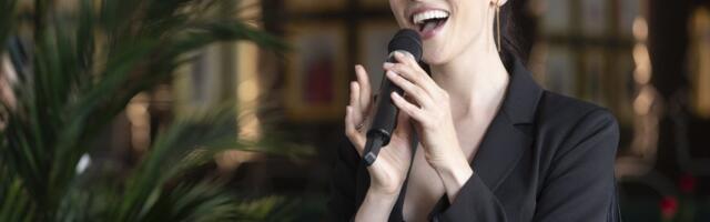 Elina Nechayeva jääb abielusõrmuse puudumist kommenteerides kidakeelseks