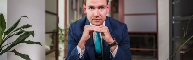 AVAMEELNE INTERVJUU | Vastuoluline advokaat Robert Sarv: kaeban kohtusse kõik, kes mind väljapressijaks peavad. Eranditult kõik!