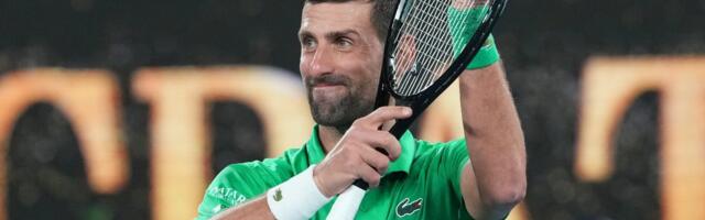 Vägevalt servinud Djokovic jõudis Australian Openil sajanda võiduni
