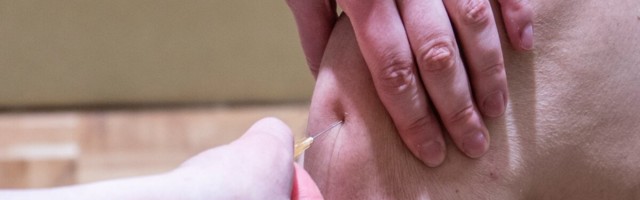 Perearst: ma ei soovita igaühel helistada perearstile, et panna end vaktsineerimise ootejärjekorda