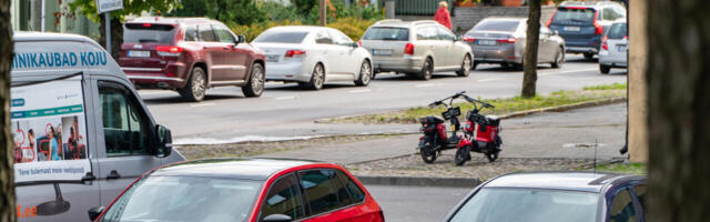 Autoomanikud peavad Anna Teele Oravat elust irdunud kliimaäärmuslaseks