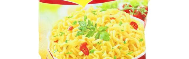 Loe, miks sa peaksid kiirnuudlite söömise lõpetama.