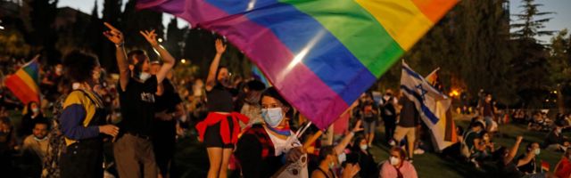 Helsingis varastati Soome rahvusmuuseumist LGBT lipp ning põletati ära