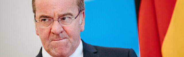 Писториус: Германия считает повреждение кабелей в Балтийском море диверсией