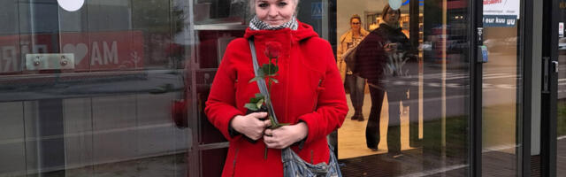 LUGESIN NÜMFOMAANIST JA KIRJUTASIN POSITIIVSE ARVUSTUSE