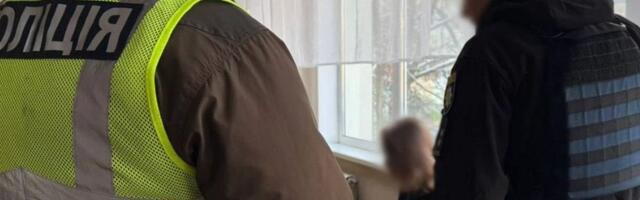 Kiievis ründas 14-aastane poiss noaga õpetajat ja klassivenda. Tema telefonist leiti kirjavahetus ilmselt vaenuliku eriteenistusega