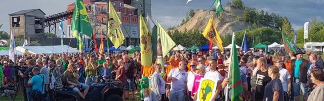 VIDEO ⟩ Jahimeeste kokkutulekule Kohtla-Nõmme kaevandusmuuseumis kogunes tuhandeid inimesi