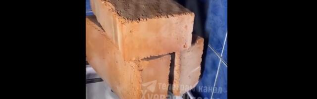 DELFI VOOG | Video_ päevi elektrita olnud Odessa elanikud kütavad kortereid gaasi-telliskivi lahendusega