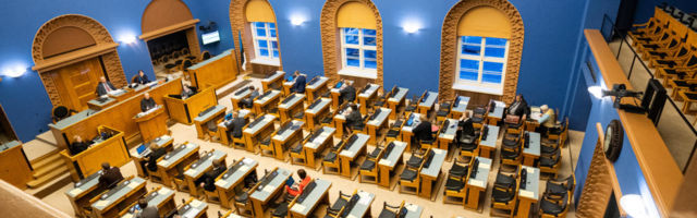 Riigikogu lükkas EKRE ettepanekul välismaalaste seaduse muutmise seaduse tagasi