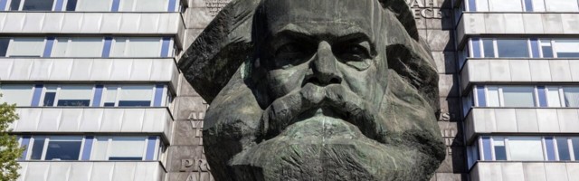 Anti Poolamets: Keskerakond ja sotsid asusid ellu viima Marxi ideed perekonna hävitamisest