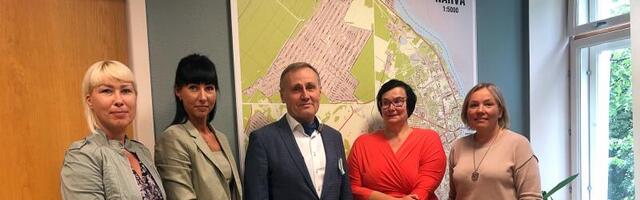 Haridus- ja teadusminister Tõnis Lukas tegi oma esimese töövisiidi Narva