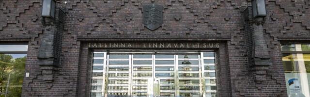 Tallinna linnavalitsuse peahoone fassaad läheb remonti