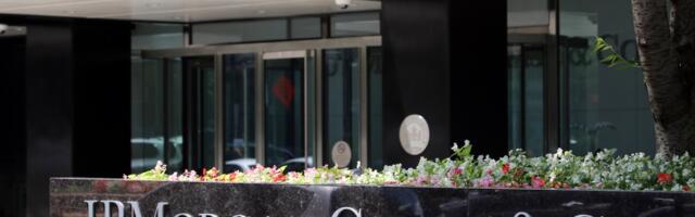 JPMorgan Chase & Co ja Bill Gates tsenseerivad pangakontode omanikke