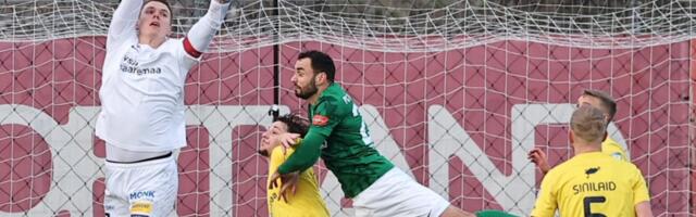 FOTOD | Kaotusteseeria lõpetanud Flora sai Kuressaare üle raske võidu          