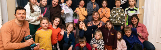 VÕRUMAA KOOLITEATRITE PÄEV TÕI ANTSLAS LAVALE LOOVUSE, LUSTI JA LAVAVÕLU