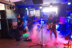 Kas Eesti venekeelne popkultuur on vaid paralleelajalugu?