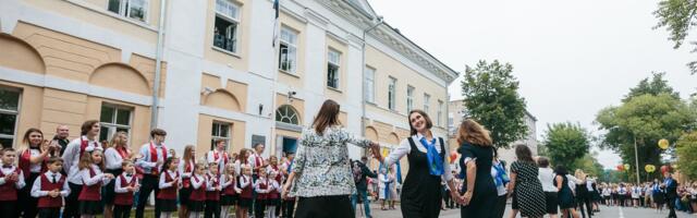 Pedagoog: Narva kooli protestikiri ministrile oli õpetajatele peale surutud