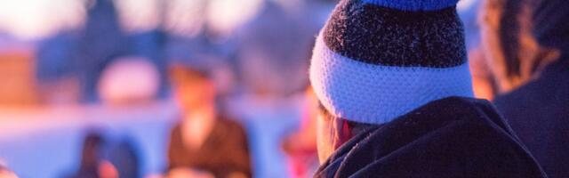 Vabariigi aastapäeva tähistamine Paides algab lipuheiskamisega ning lõpeb ühise tordisöömisega