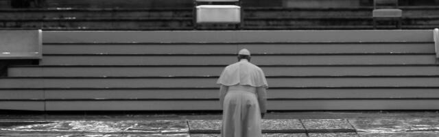 Lahkus paavst Franciscus