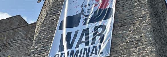 Venemaa mõistis Narva muuseumi direktori Putini-plakatite eest 10 aastaks vangi