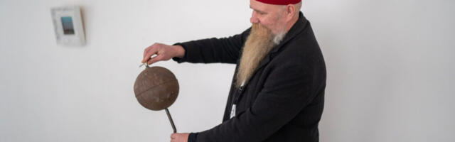 Kärdlas on märtsi alguseni  üleval kaks omanäolist näitust