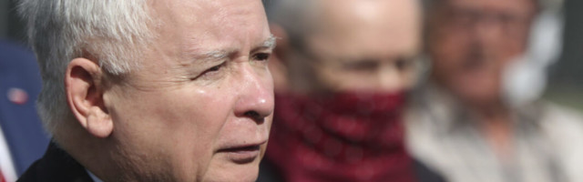 Poola valitsuserakonna liider: karusloomafarmid tuleb keelustada