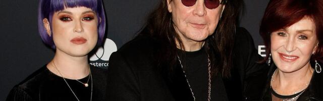 Toeks raskel ajal! Kelly Osbourne magas oma ema Sharoniga samas sängis kaks kuud pärast isa Ozzy surma