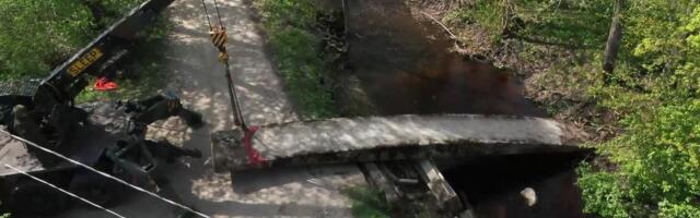 Kaitsevägi aitas Tootsi rahvast silla lõhkumisel